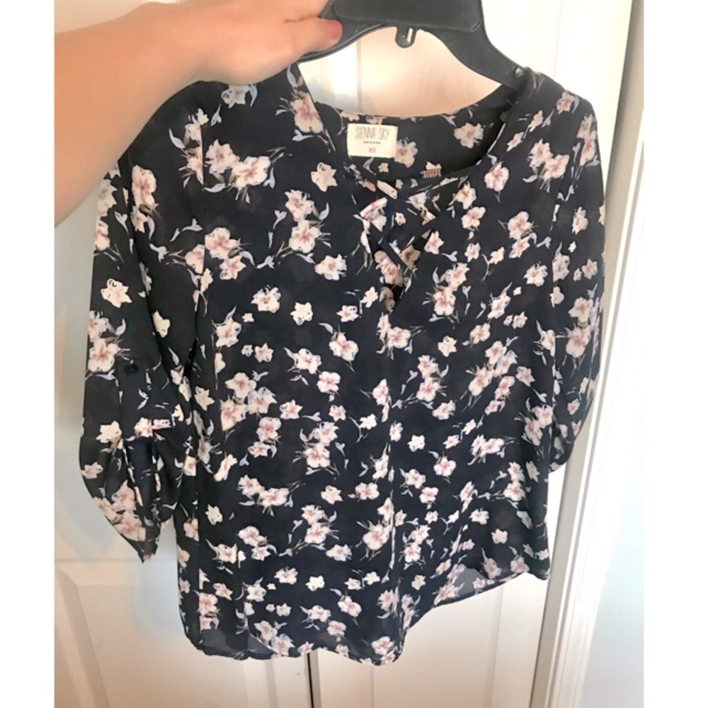 Half sleeve business casual blouse